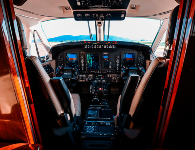 king air C90 GTX